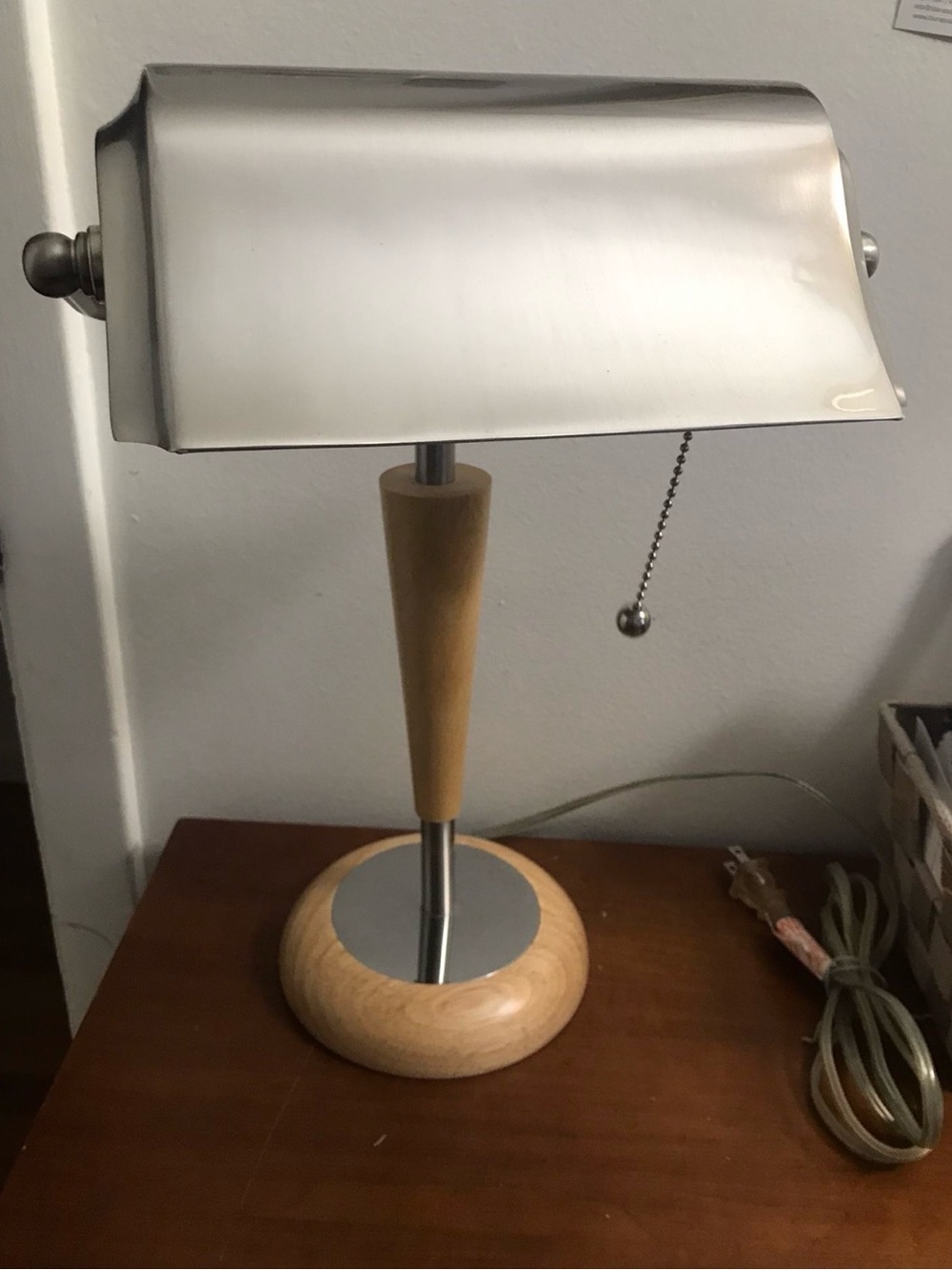 Modern Library Metal shade and Wood Bankers-Style Desk Task Office Lamp